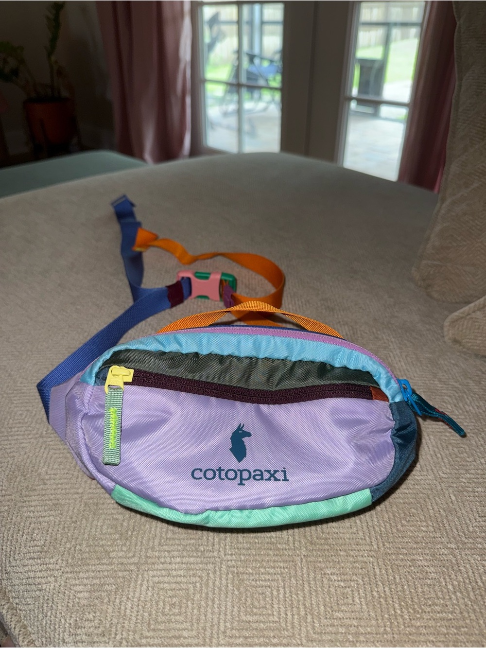 Cotopaxi Kapai 1.5 L Del Dia Hip Pack